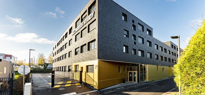 All Suites Study Aulnoy Lez Valenciennes