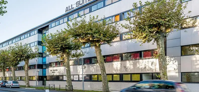 All Suites Study Bordeaux Chartrons