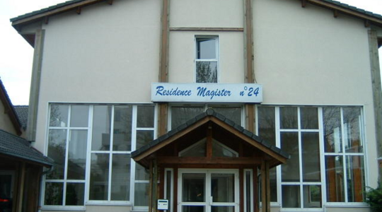 Le Magister